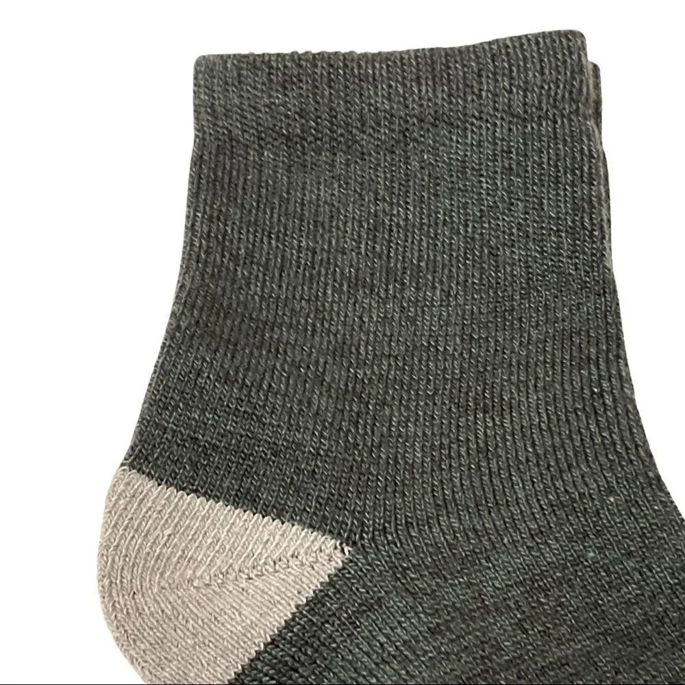 Men's Cozy Cabin Explorer Quarter Socks • NWT